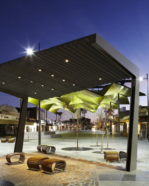 Street Furniture and Streetscape Elements for the Public Realm